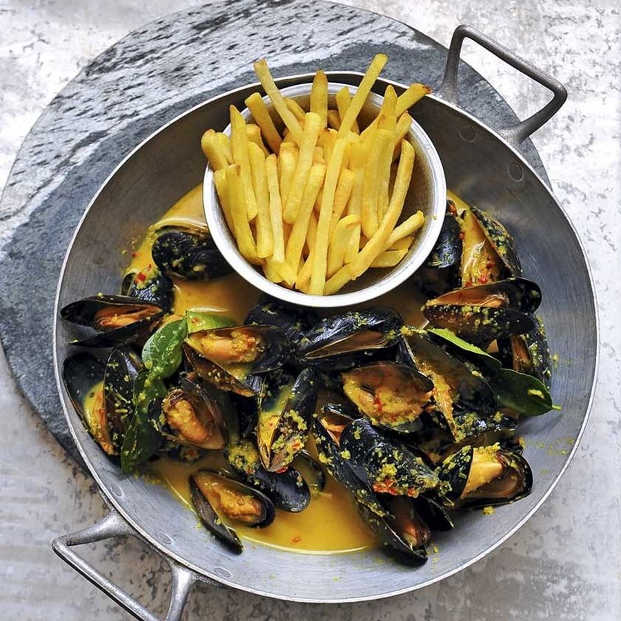 Currymosselen met friet